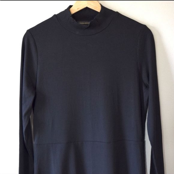 Banana Republic Black Mini Dress - Picture 4 of 10